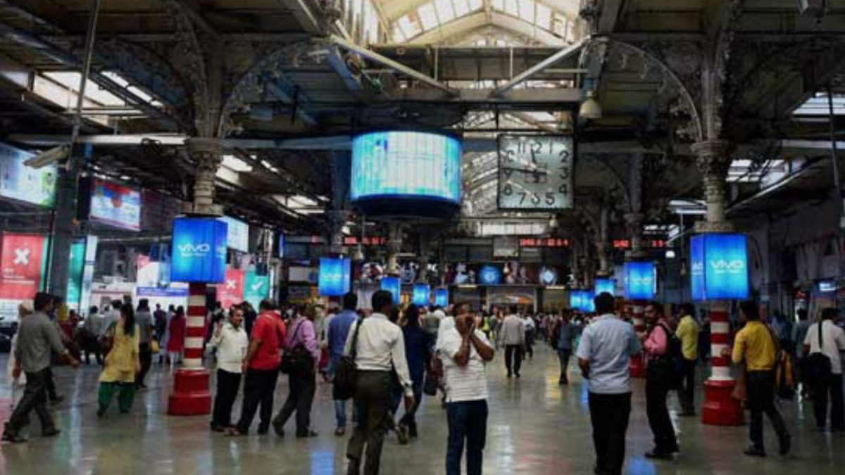 Indian Railway, अनाड़ी बना खिलाड़ी,