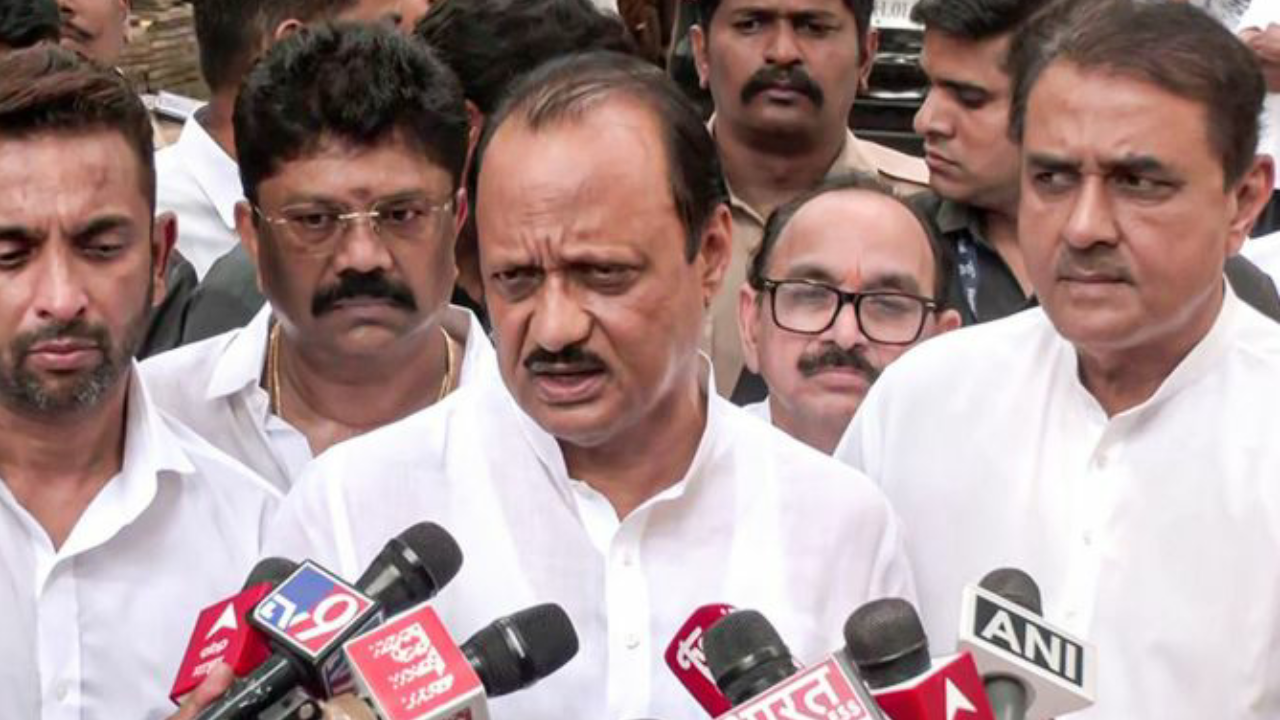 चुनाव से पहले राष्ट्रवादी कांग्रेस पार्टी में हडकंपमें