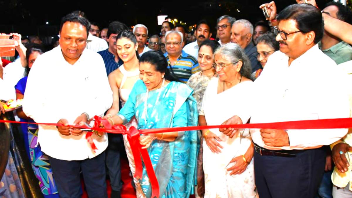 Inauguration of the garden named after musician Asha Bhosle in Bandra, Mumbai