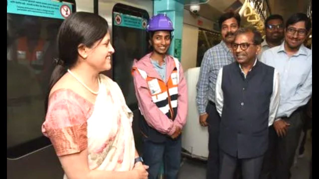 Mumbai News: मुंबई का पहला अंडरग्राउंड ‘एक्वा लाइन’ बनकर तैयार, कफ परेड पहुंचा मेट्रो 3