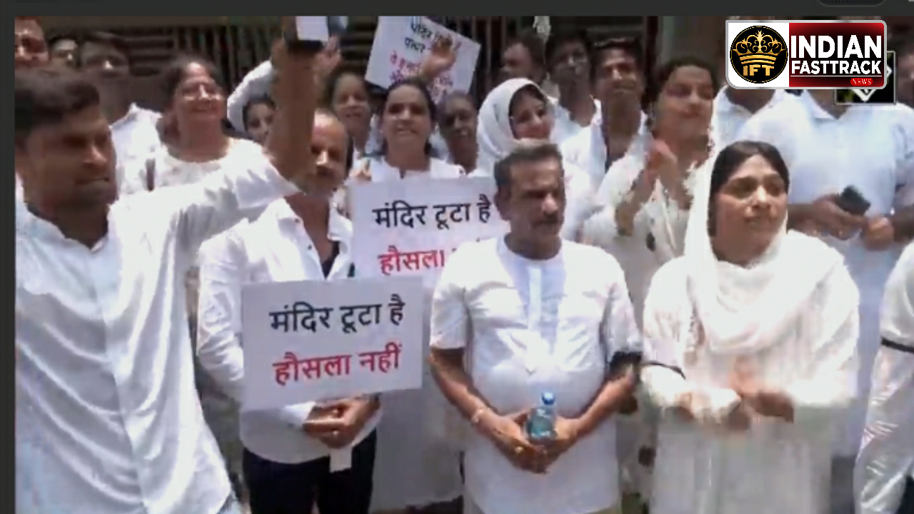 Mumbai: जैन मंदिर विवाद के बाद BMC अधिकारी का तबादला
