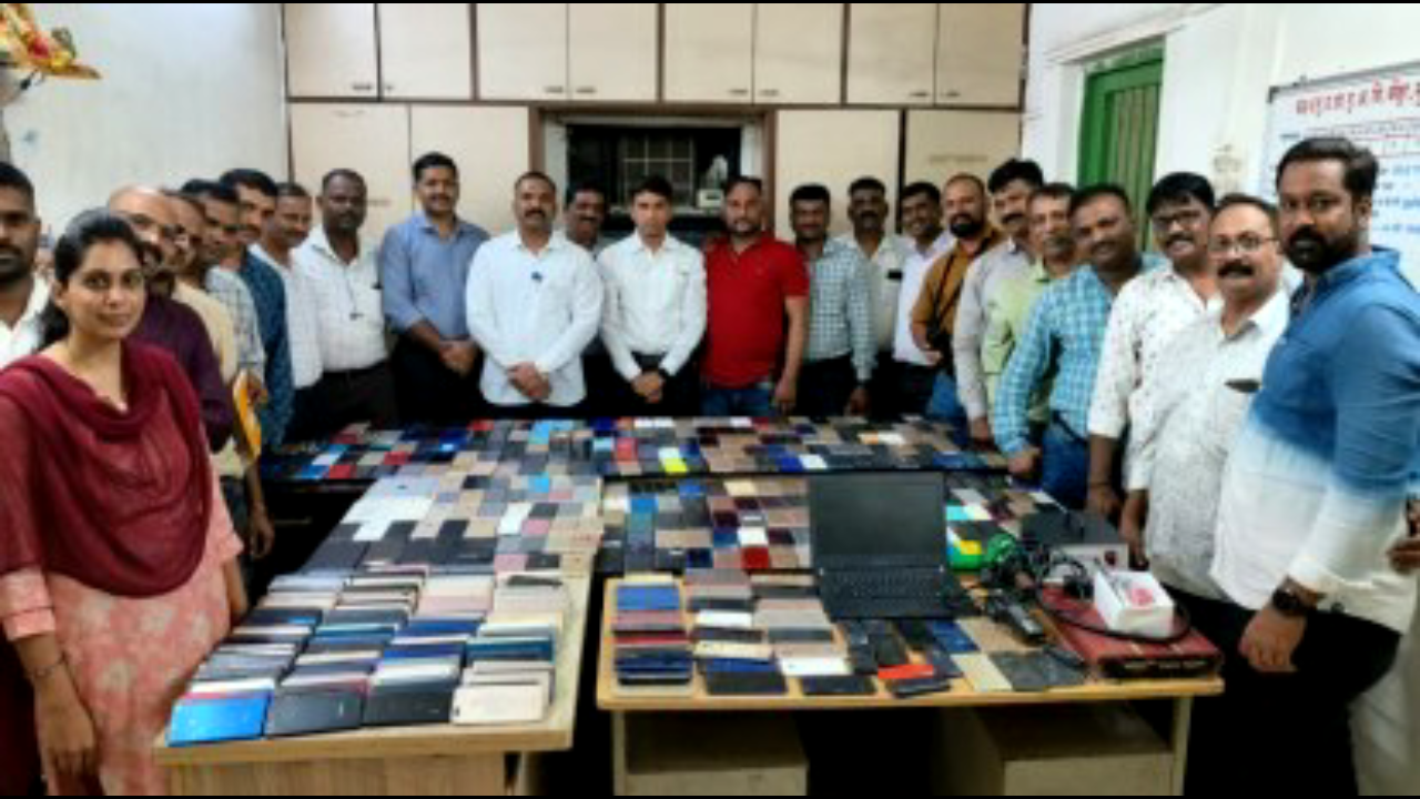 मुंबई में मोबाइल का IMEI नंबर बदलने वाला गिरोह पकड़ा गया, क्राइम ब्रांच ने दो को किया गिरफ्तार