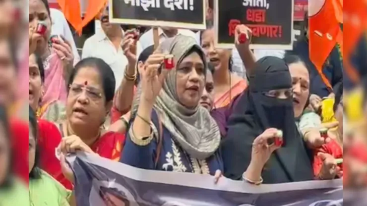 शिवसेना (UBT) का मुंबई में विरोध: इंडिया-पाक एशिया कप मैच पर सवाल