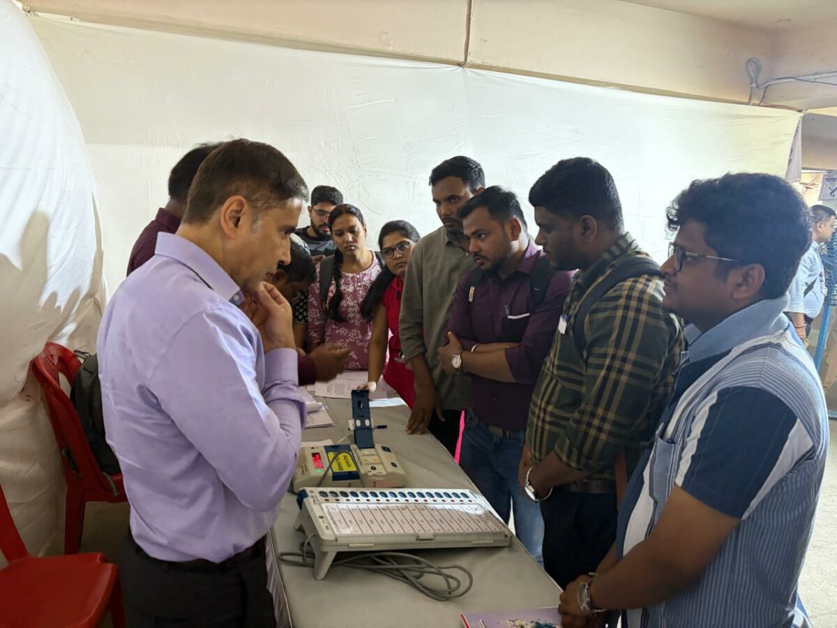 BMC-Elections-2025-Commissioner-Gagrani-inspects-training-centres-in-Lower-Parel-and-Kandivali-news