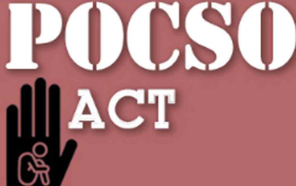 POCSO केस में बड़ी राहत: 8 साल जेल में रहने के बाद आरोपी बरी