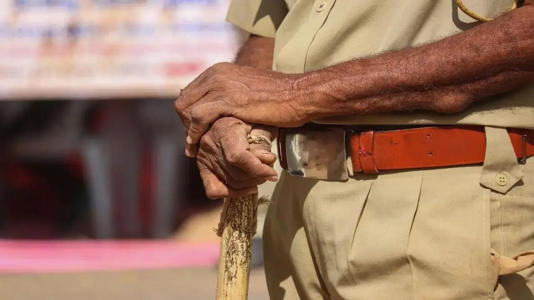 मालाड में लूट नाकाम होने पर महिला से छेड़छाड़, आरोपी गिरफ्तार