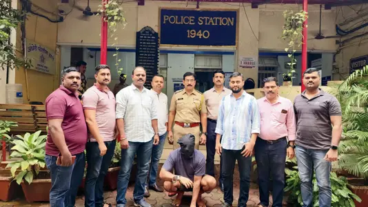मंदिर जाने वाले बुजुर्गों को ठगने वाला सीरियल ठग को Andheri Police इगतपुरी स्टेशन से दबोचा
