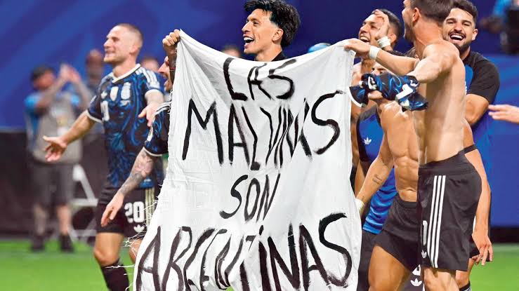 argentina-falklands-banner-fifa-investigation